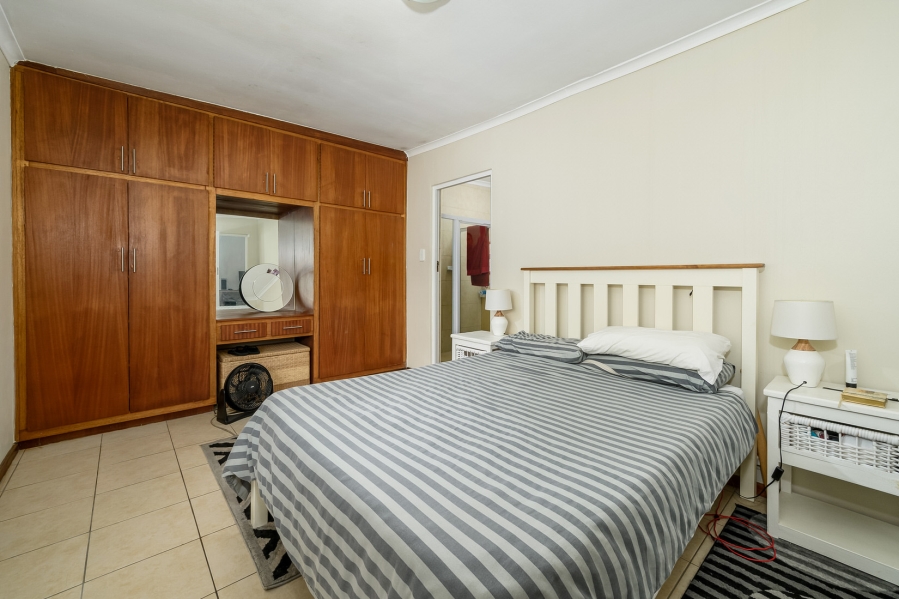 5 Bedroom Property for Sale in Walmer Downs Eastern Cape